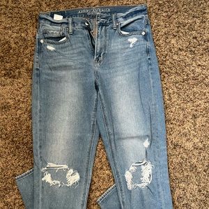 American Eagle Mom Jeans